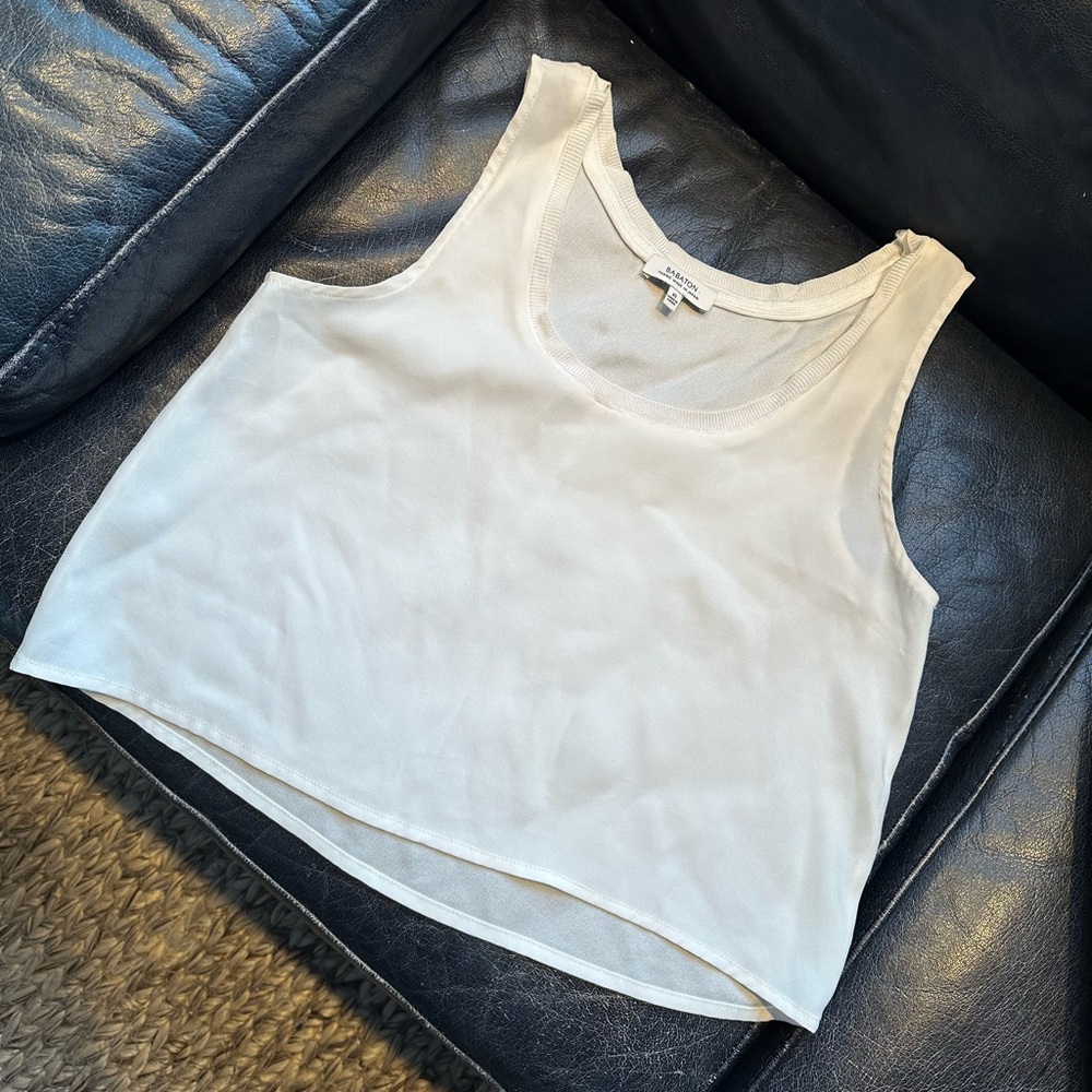 Women's White Sleeveless Top